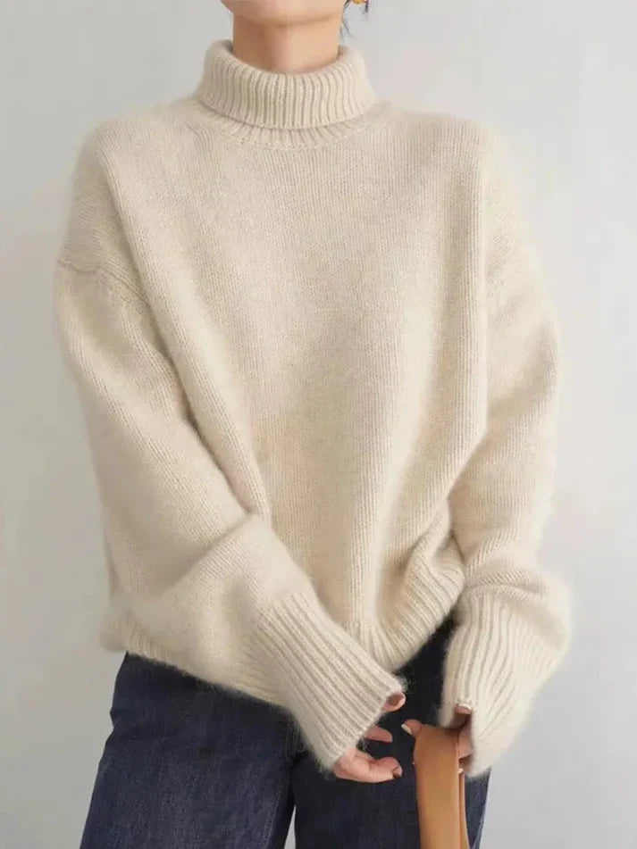 Lana - Slim Cut Merino Wool Sweater - Beige