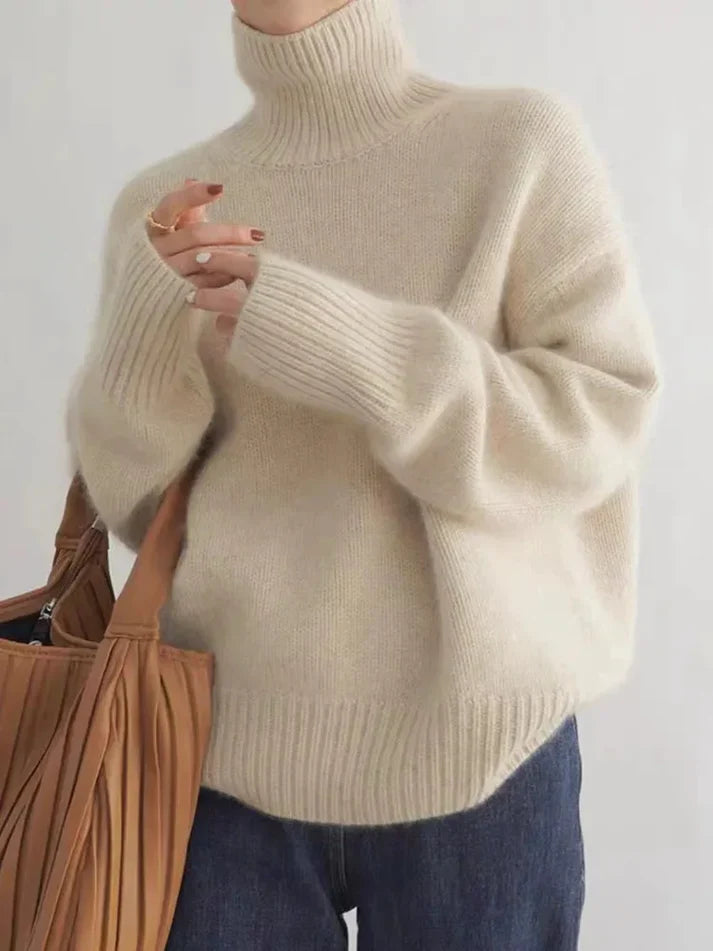 Lana - Slim Cut Merino Wool Sweater - Beige