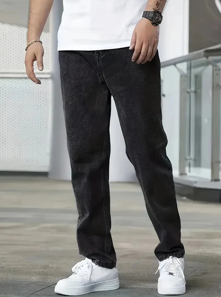 Jimmy - Straight Leg Jeans for Men - Black