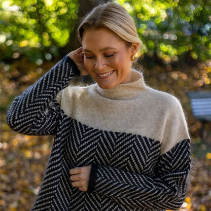 Sophia - Merino Wool Turtleneck Sweater Beige